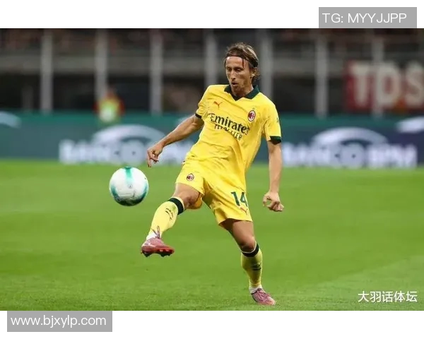 巅峰对决j罗与莫德里奇谁才是中场大师的真正代表