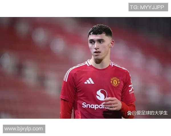 曼联宣布：热门新星正式成为球队的首名签约球员