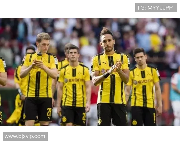 矿工与曼城2011年对决回顾：激情碰撞与战术较量的经典之战